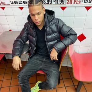 Meet your Posher, Wilfred